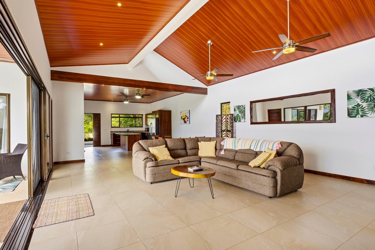 1.62 ACRES – Luxury 3 Bedroom Home Plus Guest House With Breathtaking Valley Views & Private Creek Access, Private Mountain Retreat!!!