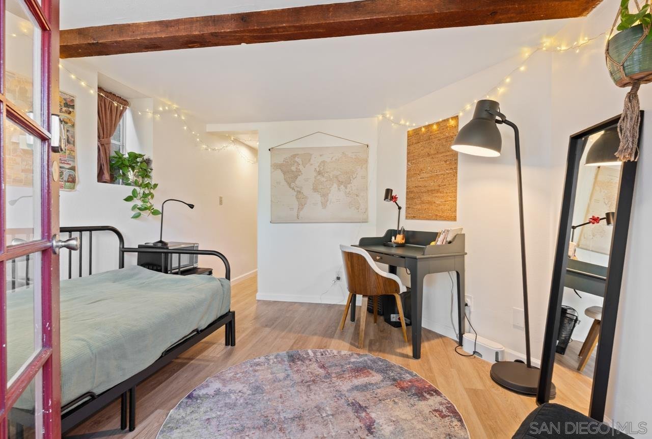 1042 Lincoln Ave. San Diego, CA