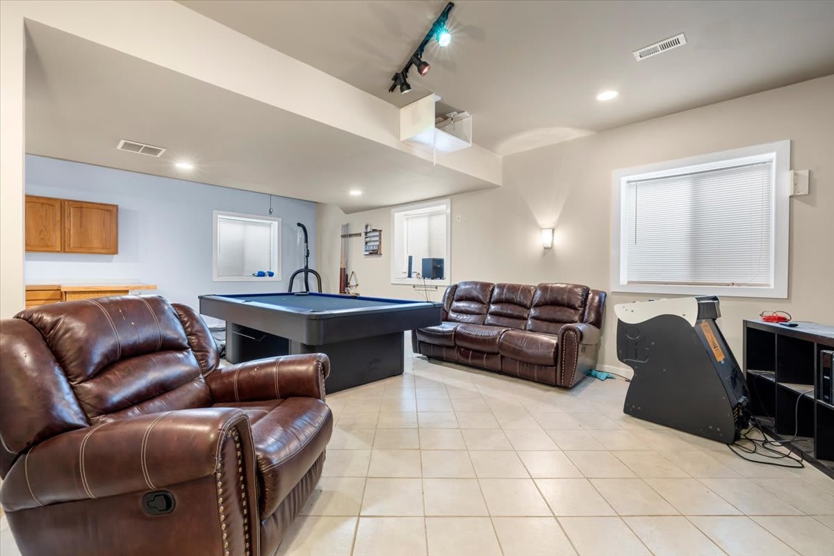 10964 Caverhill Drive