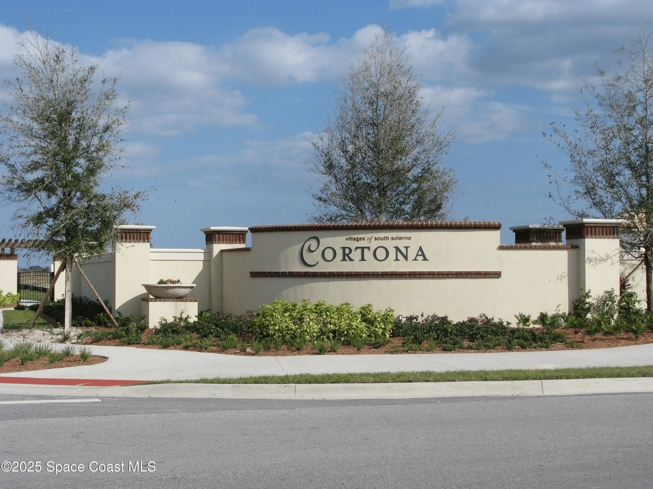 3077 Cortona Dr