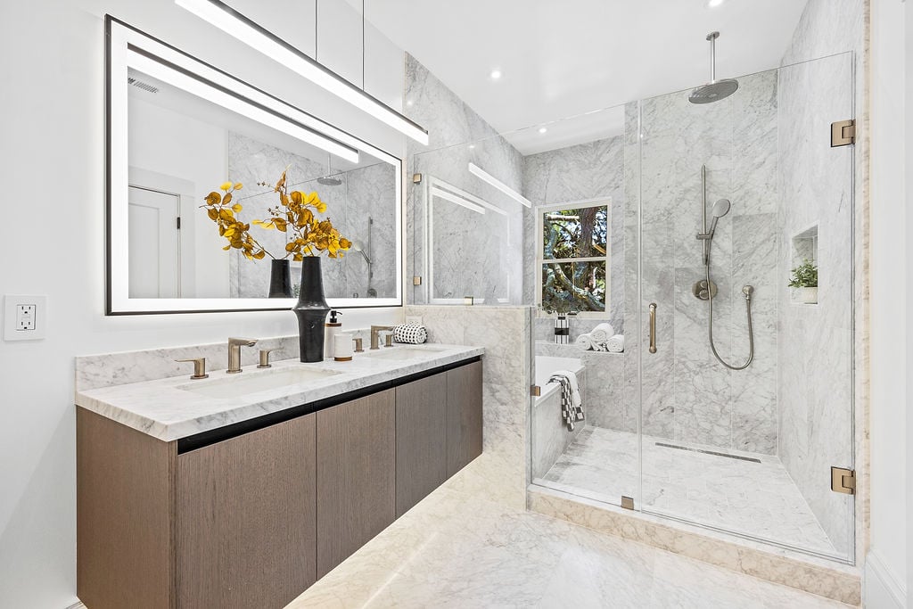 785 3rd Avenue · Photo 73