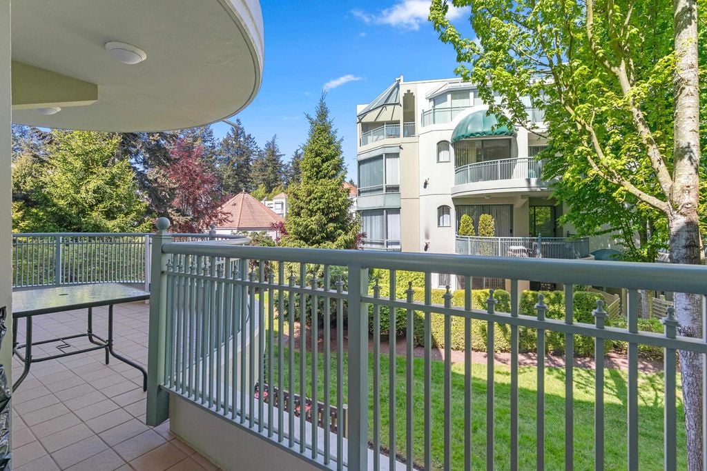 1785 Martin Dr, #206