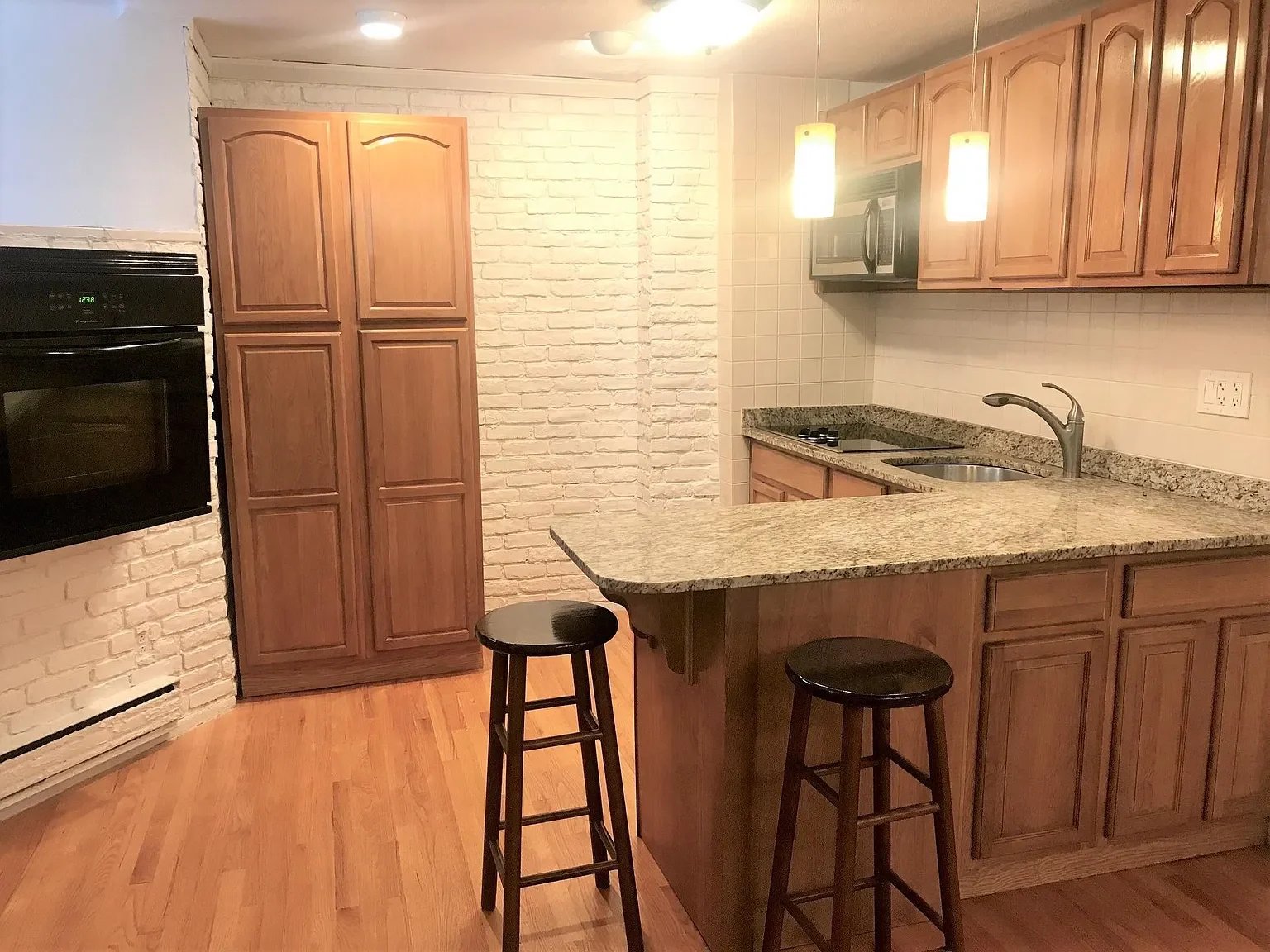 115 St Botolph St, # 1