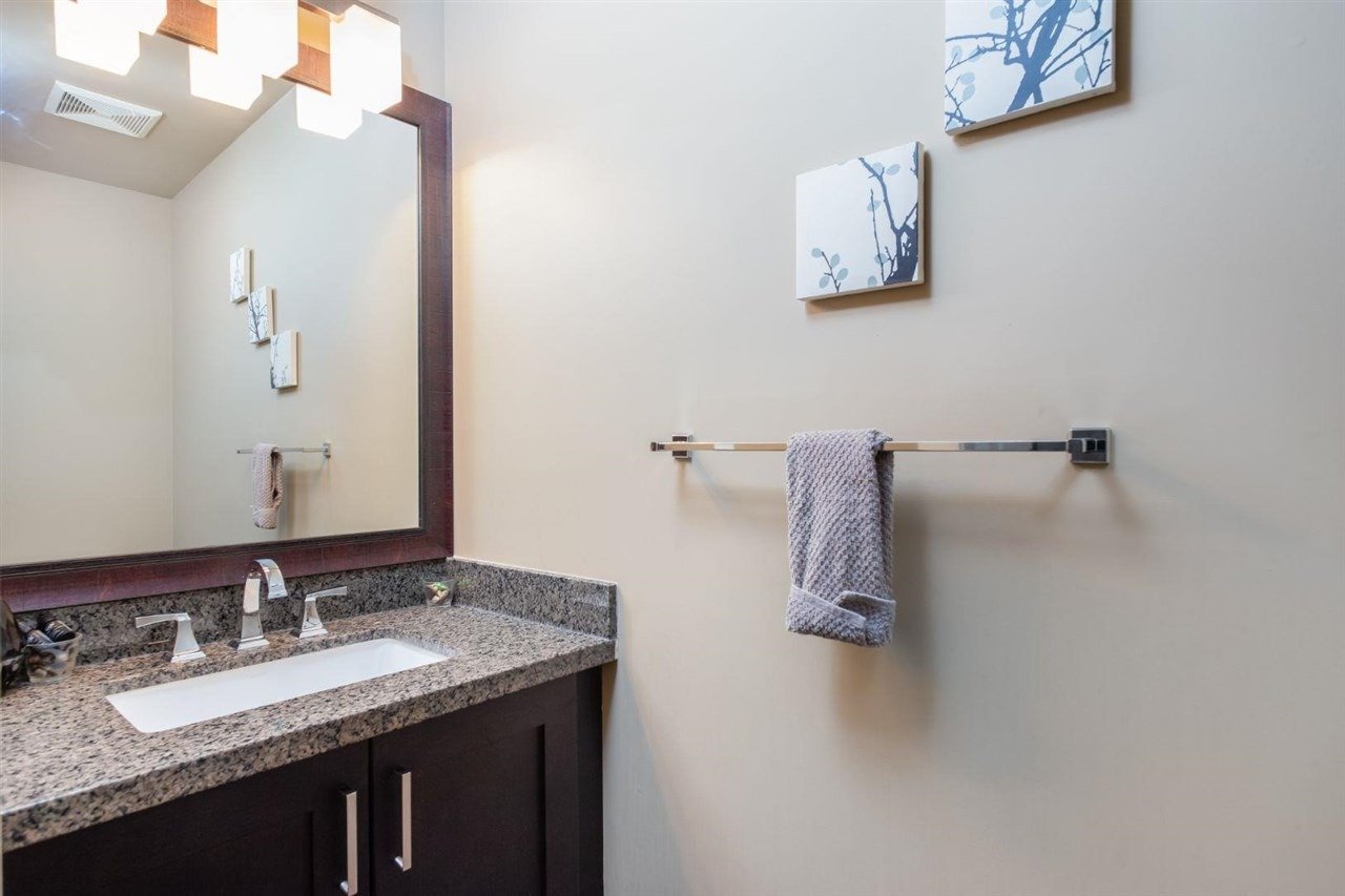 1130 Ewen Ave, #3