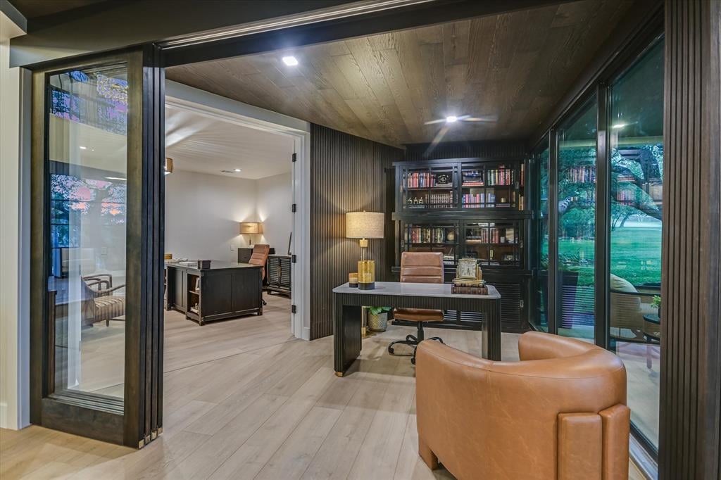 6204 Lost Horizon Drive