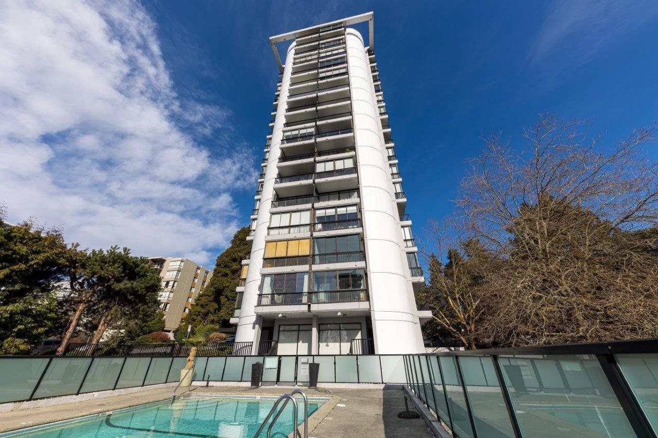 1701-650 16th Street, West Vancouver