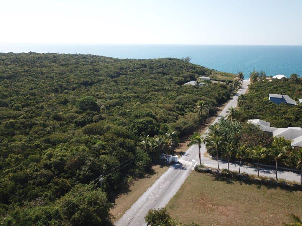Great Home Lot, Eleuthera's finest boat ramp, pool and beach!