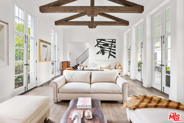 Retreat Grandeur