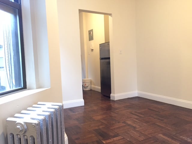 715 East 5th Street, Apt 3-C
