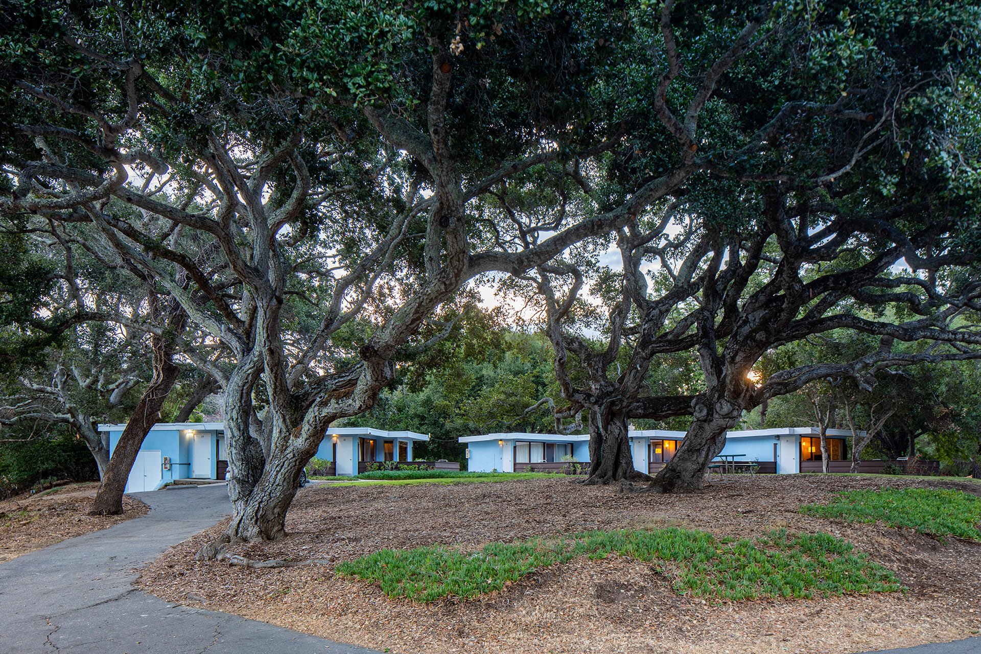 Blue Sky Lodge - Carmel Valley Village