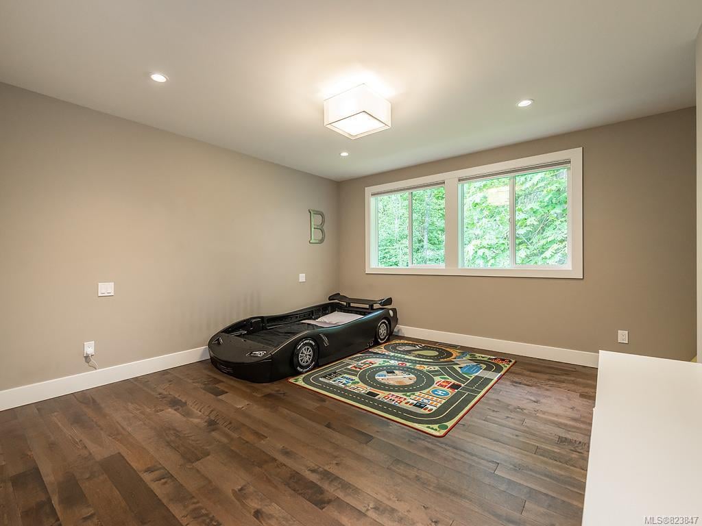 6238 Elizabeth Garden Ct