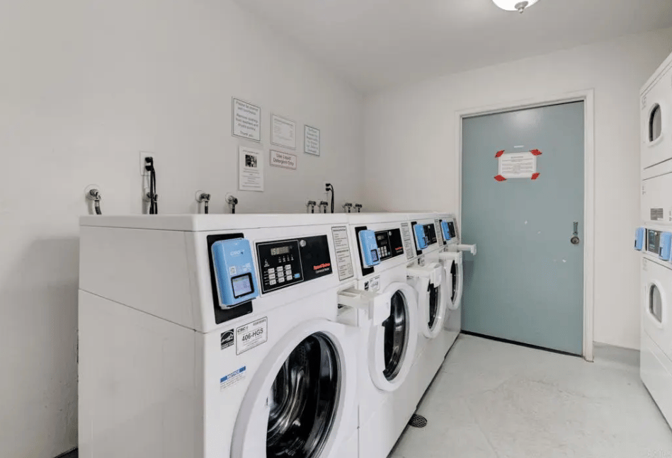 1885 Diamond St #329