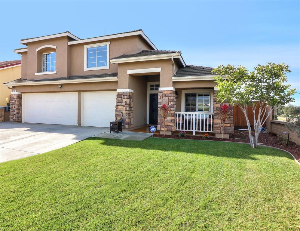 1402 Madrone Dr