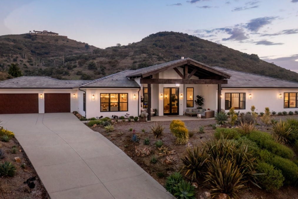 3325 Sagewood Hills Rd