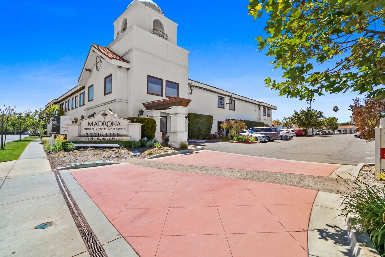 3222-3256 Sepulveda Blvd