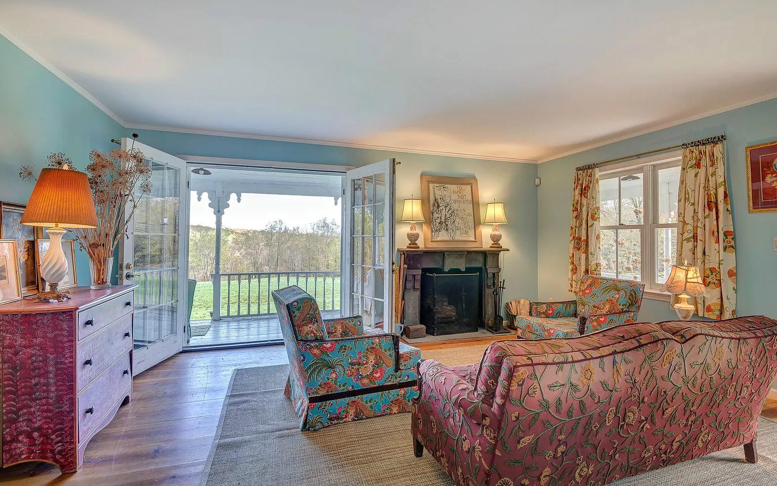 90 Steam Hollow Rd