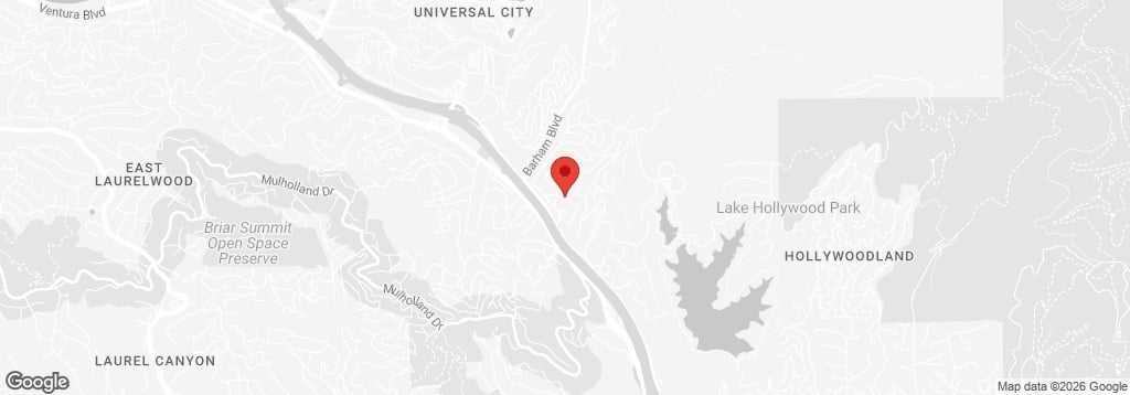 Solaris Manor, N Knoll Dr, 90068