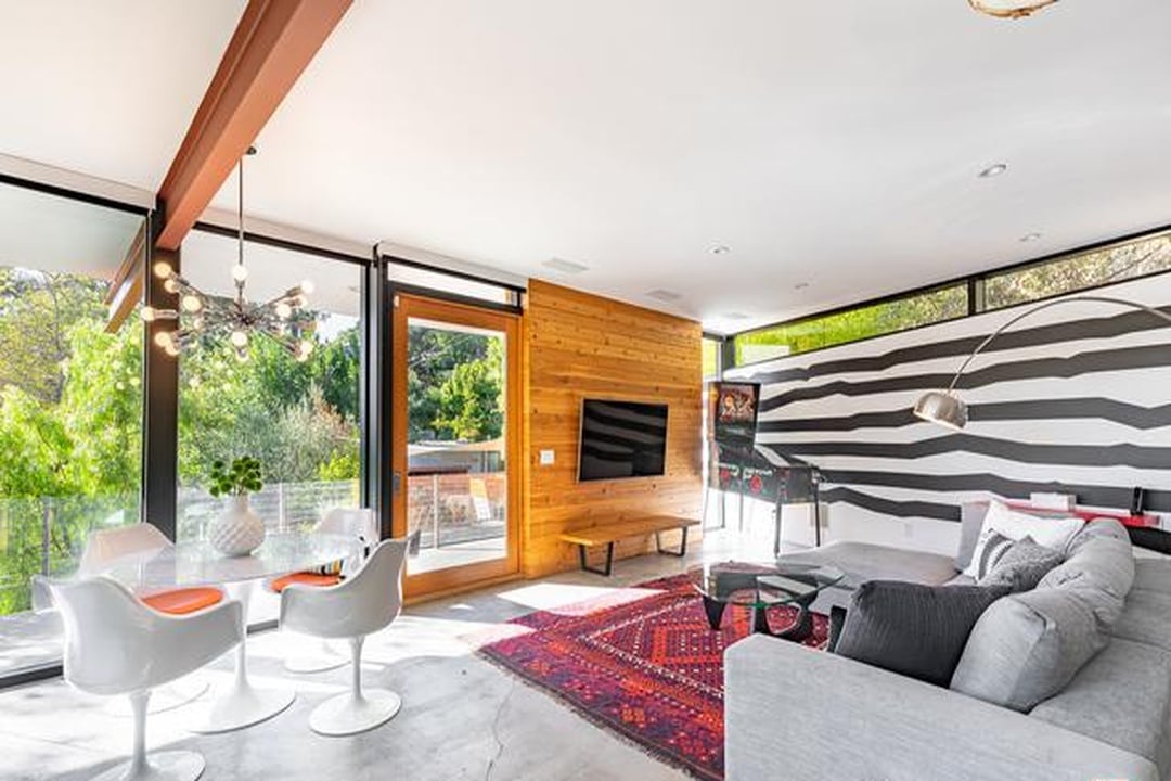 House Grandeur