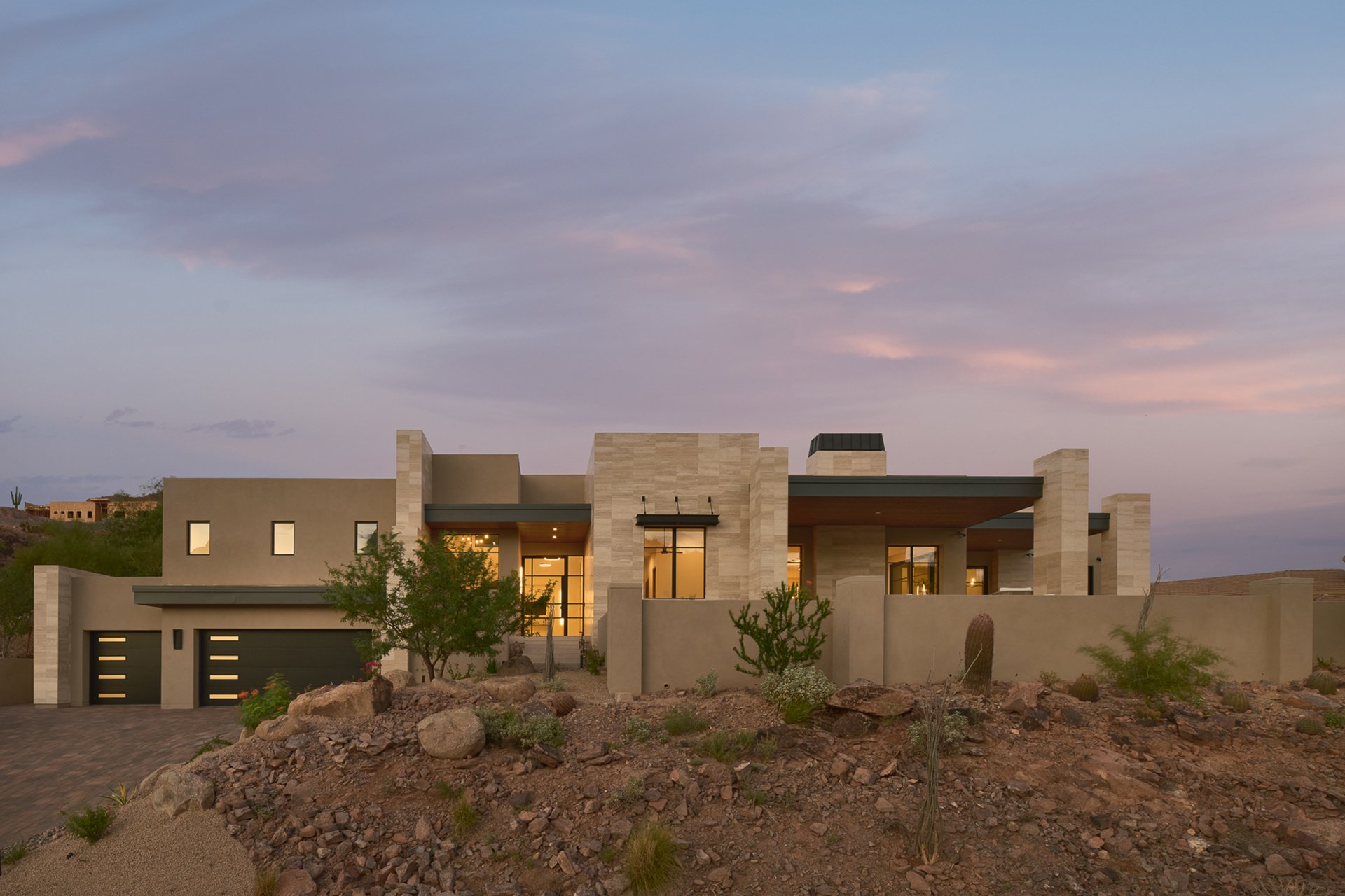 9619 N SOLITUDE Canyon