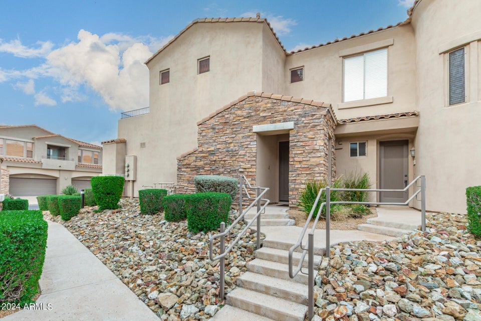 19475 N Grayhawk Dr #2102