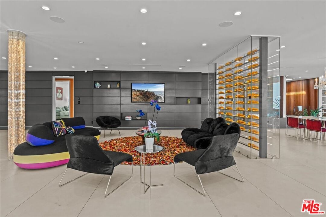 Celestia Estate, Hercules Dr, 90046