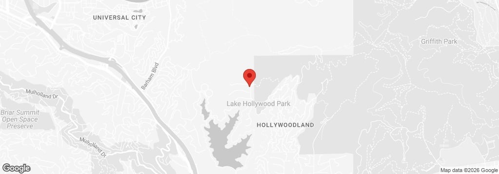 Canyon Lake Dr, 90068