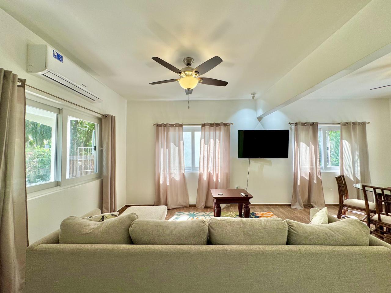 Foster's Rd., West Bay Retreat Villa