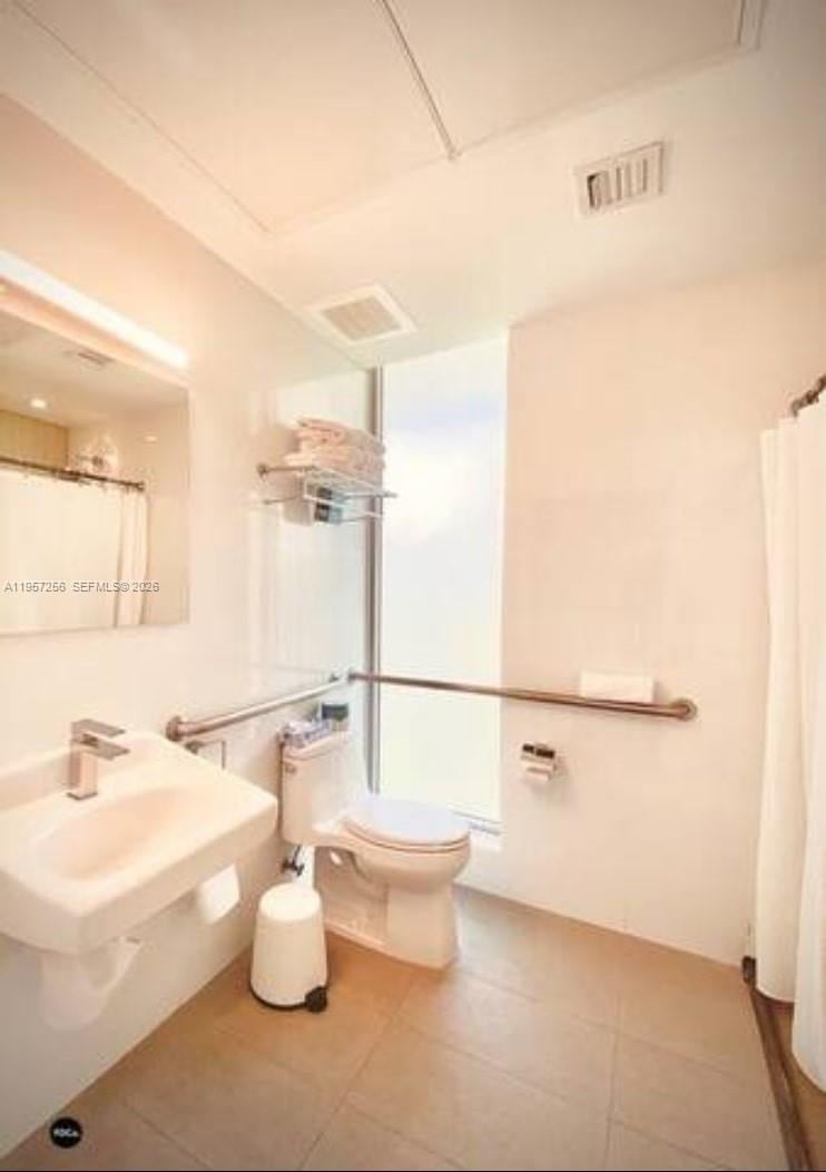 6080 Collins Beach House