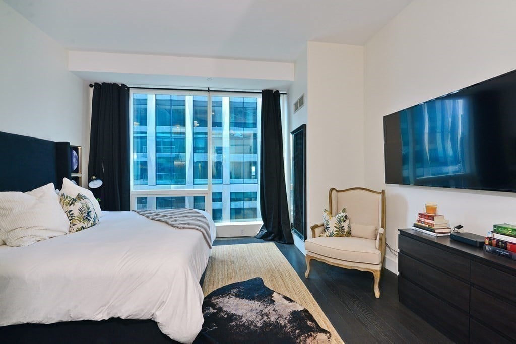 50 Liberty Drive, Unit 12J