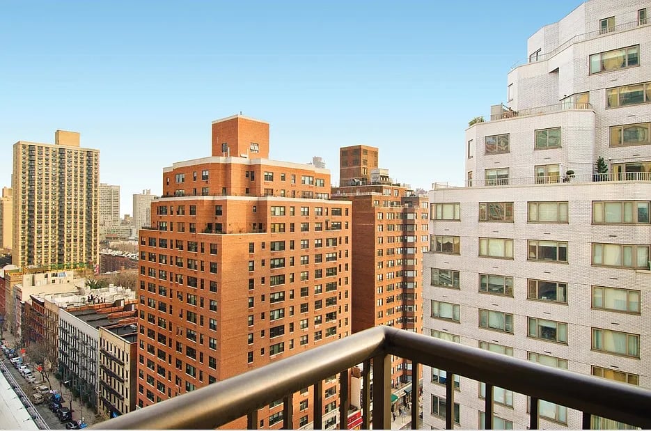 171 East 84th Street Unit: 16E+