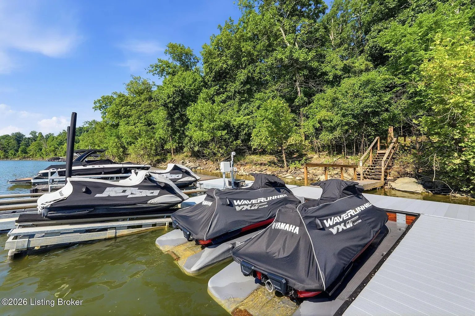 29 River Run Ln