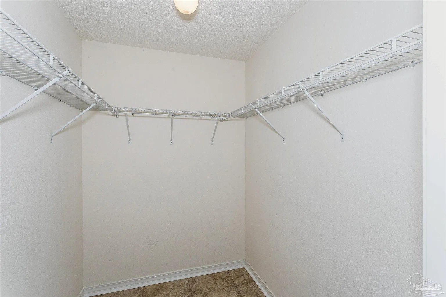 1063 Sterling Point Pl