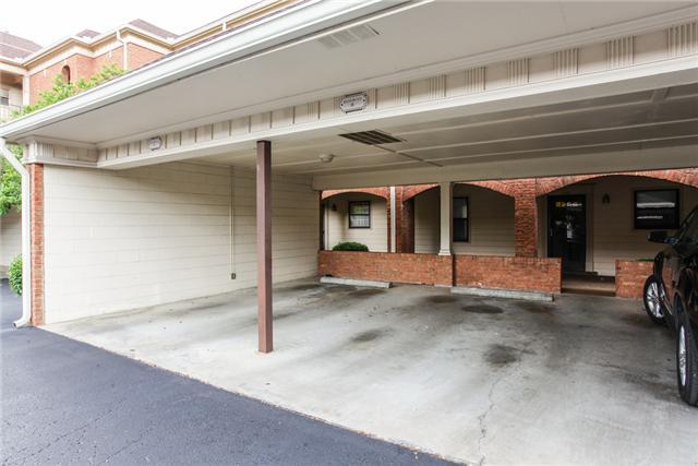 3320 Hillsboro Pike