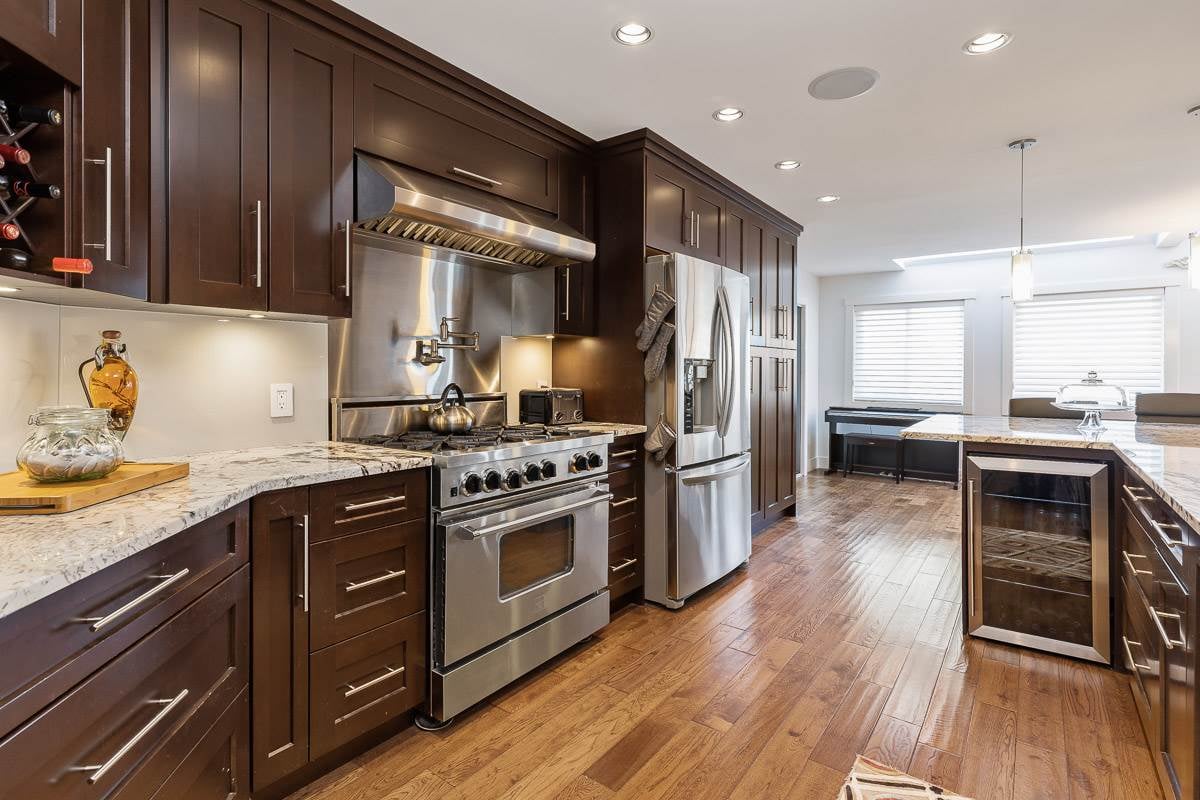 469 Cariboo Cres