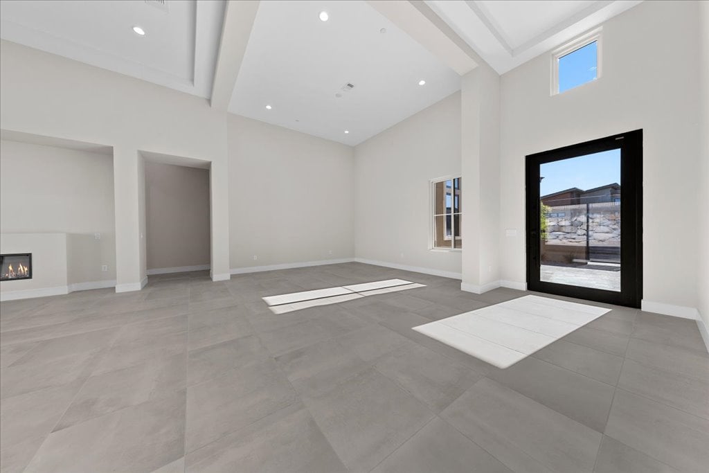 11000 Horizon Ledge Ave.