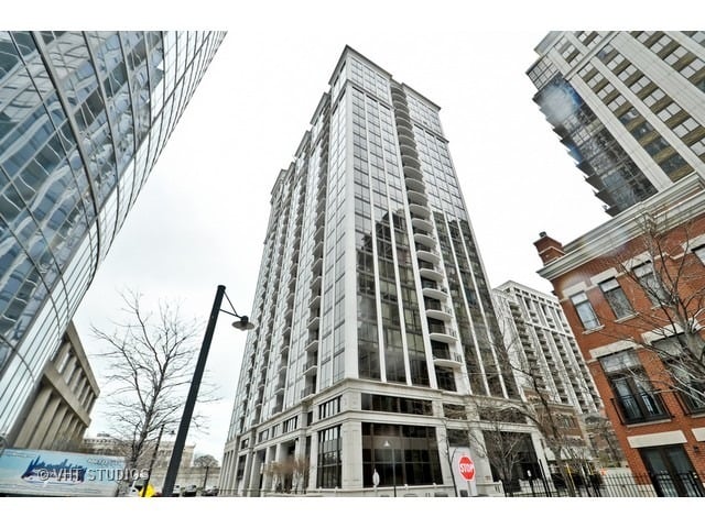 233 E 13TH ST 403