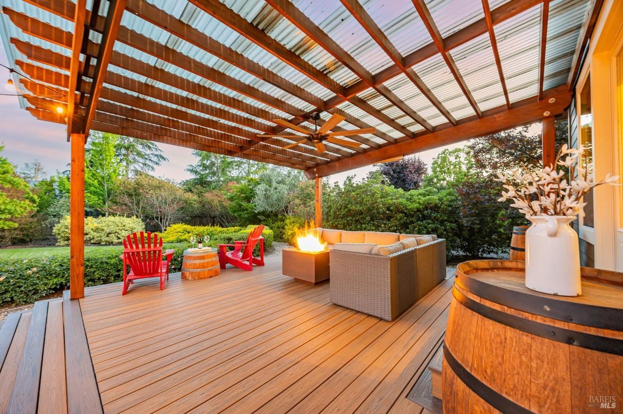 320 Wilson Ln