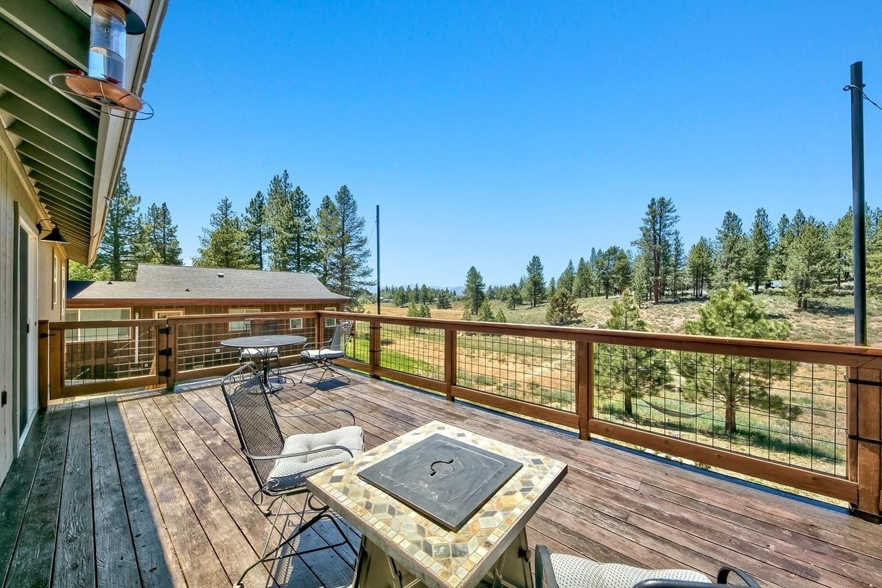 16088 Glenshire Dr