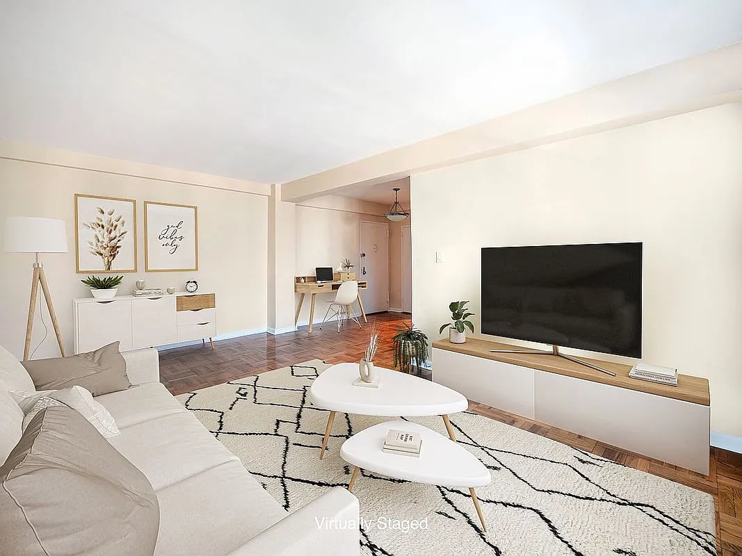 34 Plaza St E #505