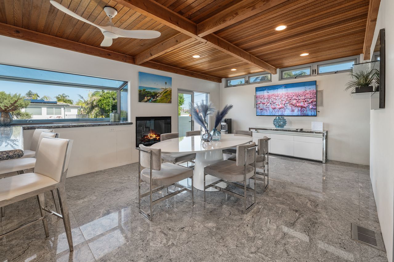 Encinitas Oceanfront Retreat