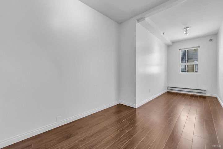 304-7031 Blundell Road, Richmond