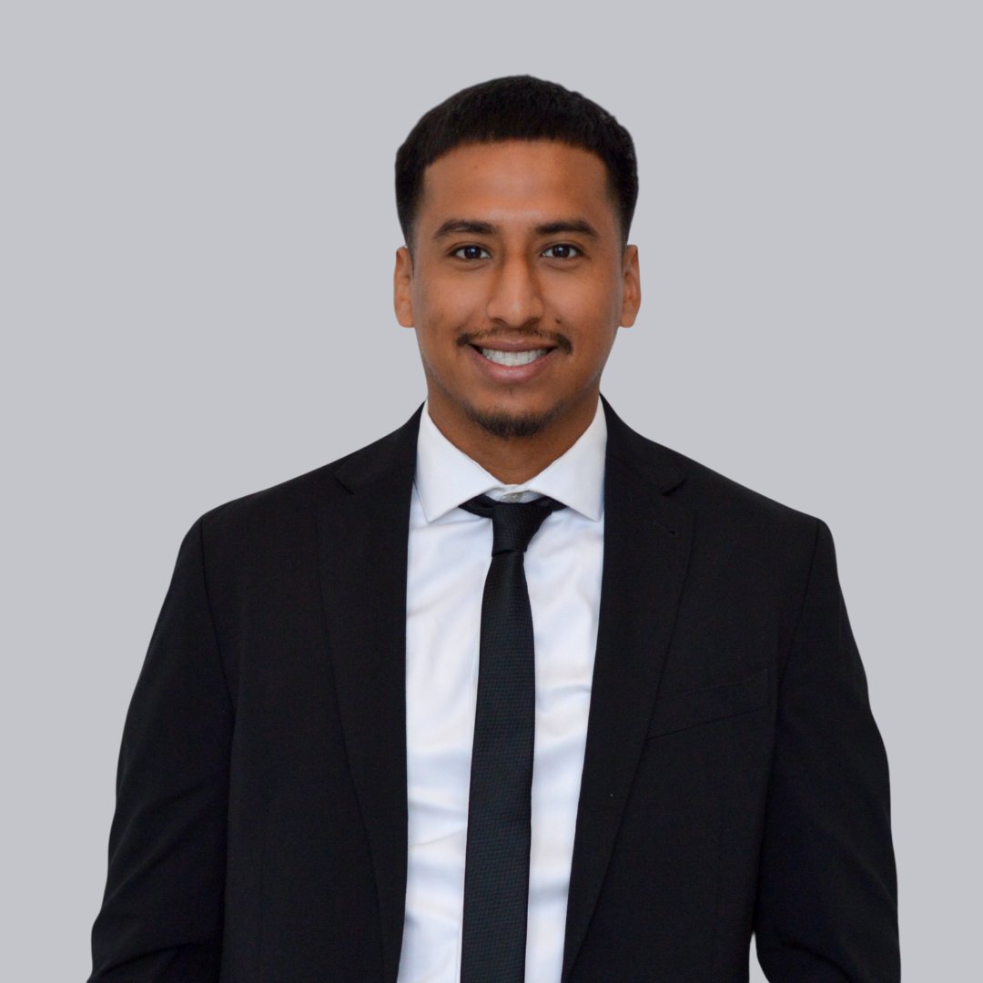 Eduardo Gomez Fort Worth, TX Real Estate Agent Headshot