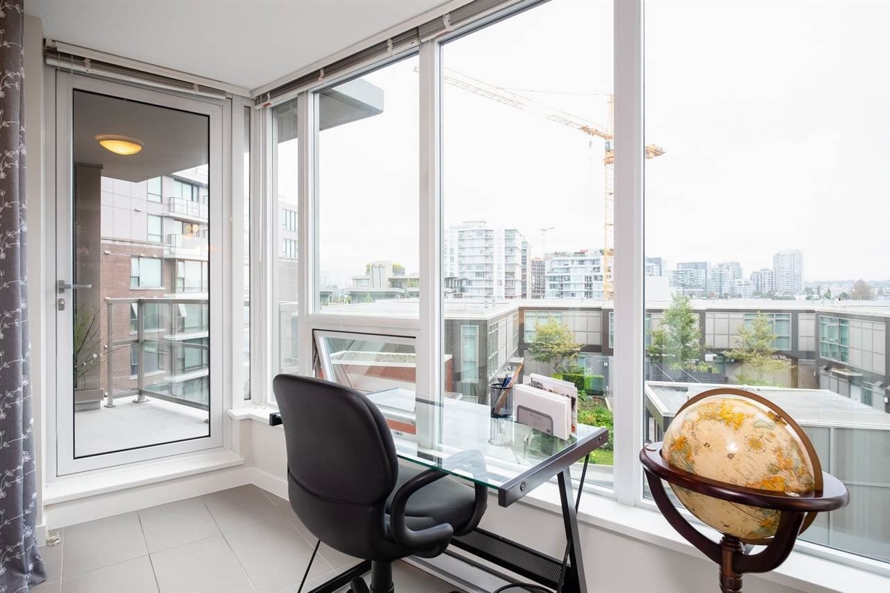 445 W 2nd Ave, #605