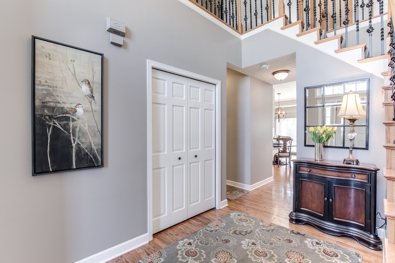 Beautiful 2-Story in Desirable OakParke Estates