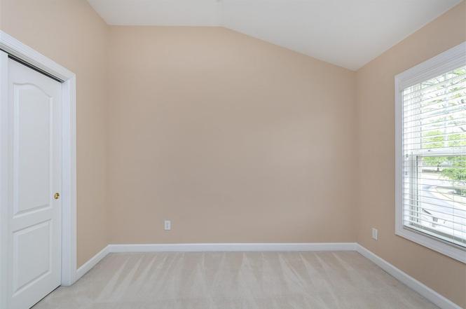 12225 Orchardgrass Ln