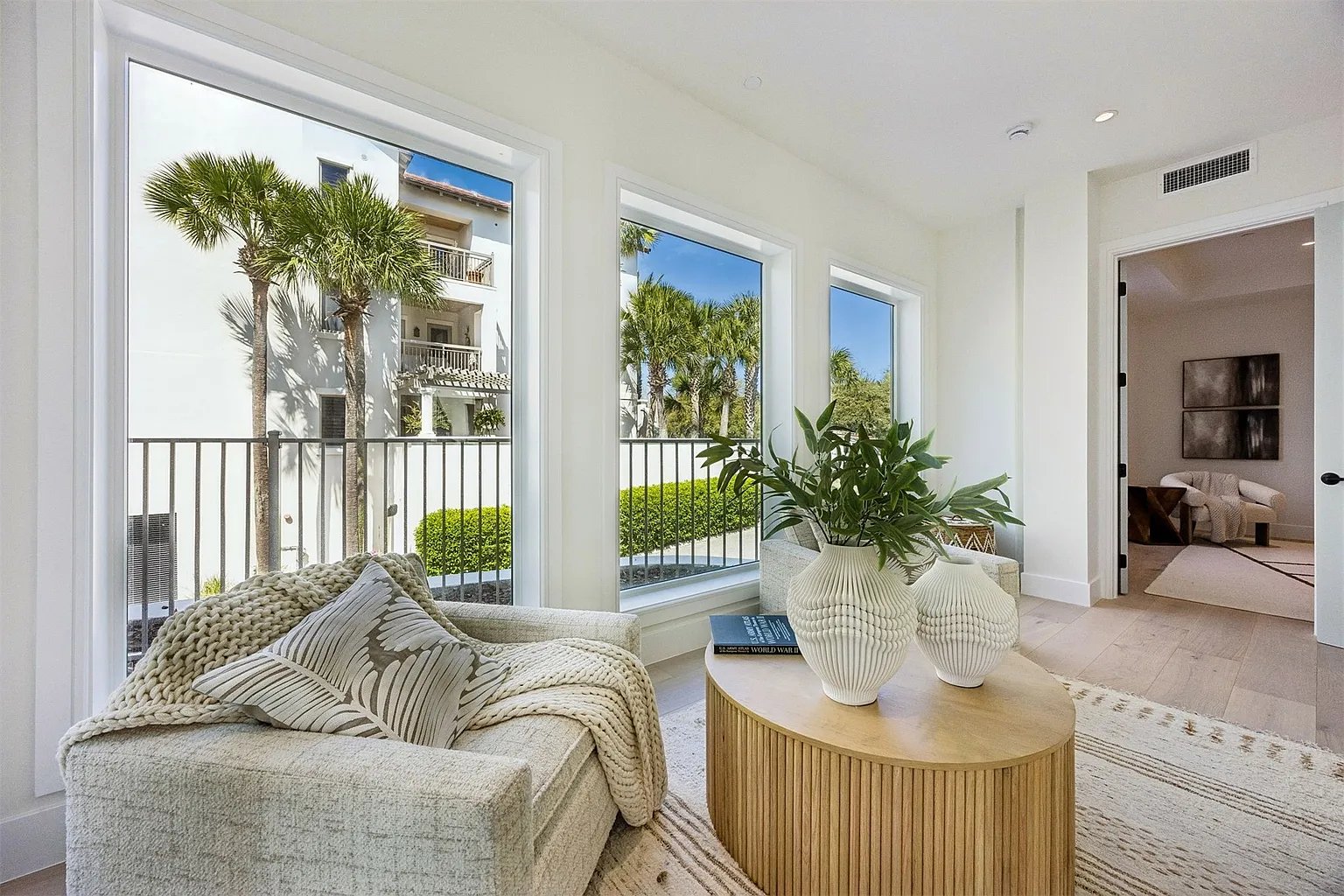 5067 First Coast Hwy #202D