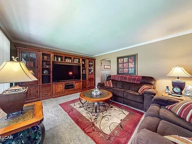 19 Sunset Dr