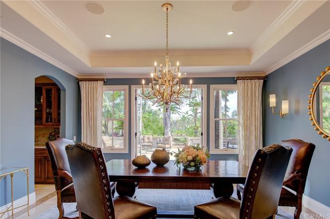 19382 Mesa Dr