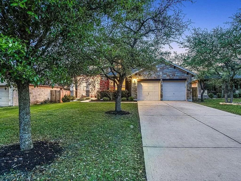 11221 Cap Stone Dr