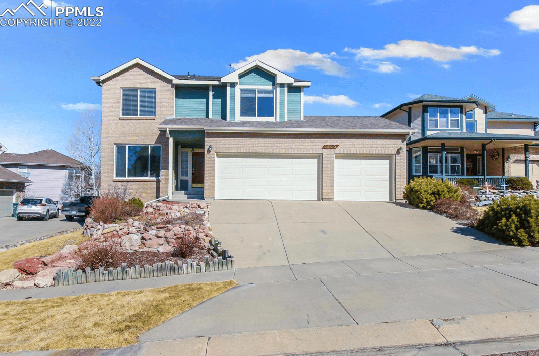 2720 Stone Creek RD